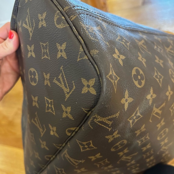 Louis Vuitton Neverfull MM Monogram - Picture 11 of 12